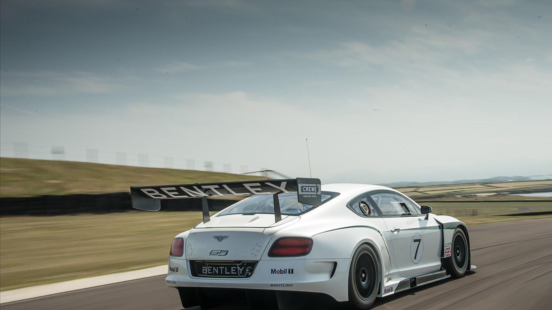 末节风暴！加拿大带走胜利，努涅斯让对手完全无解