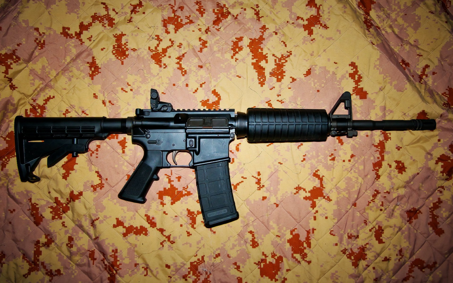 足球的AB面，当玻利维亚粉碎沙特，萨拉赫却在另一片球场存在感拉满